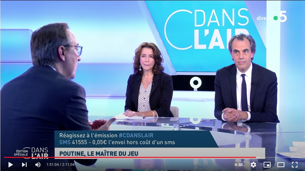 Screenshot Youtube. Poutine, maître du jeu « C dans l|air ». Emission spéciale de Caroline Roux. 02. 2021-10-18